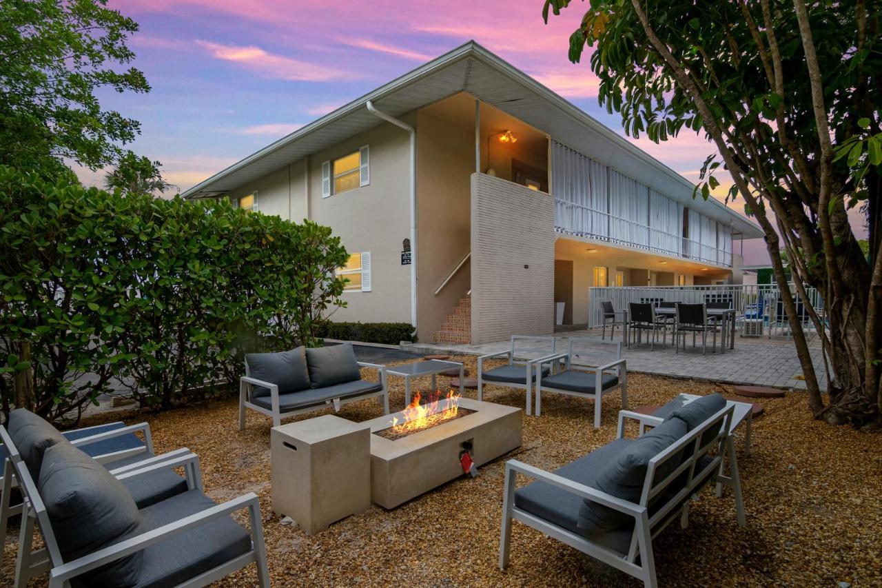 Beach Luxury 805 Naples Exterior photo